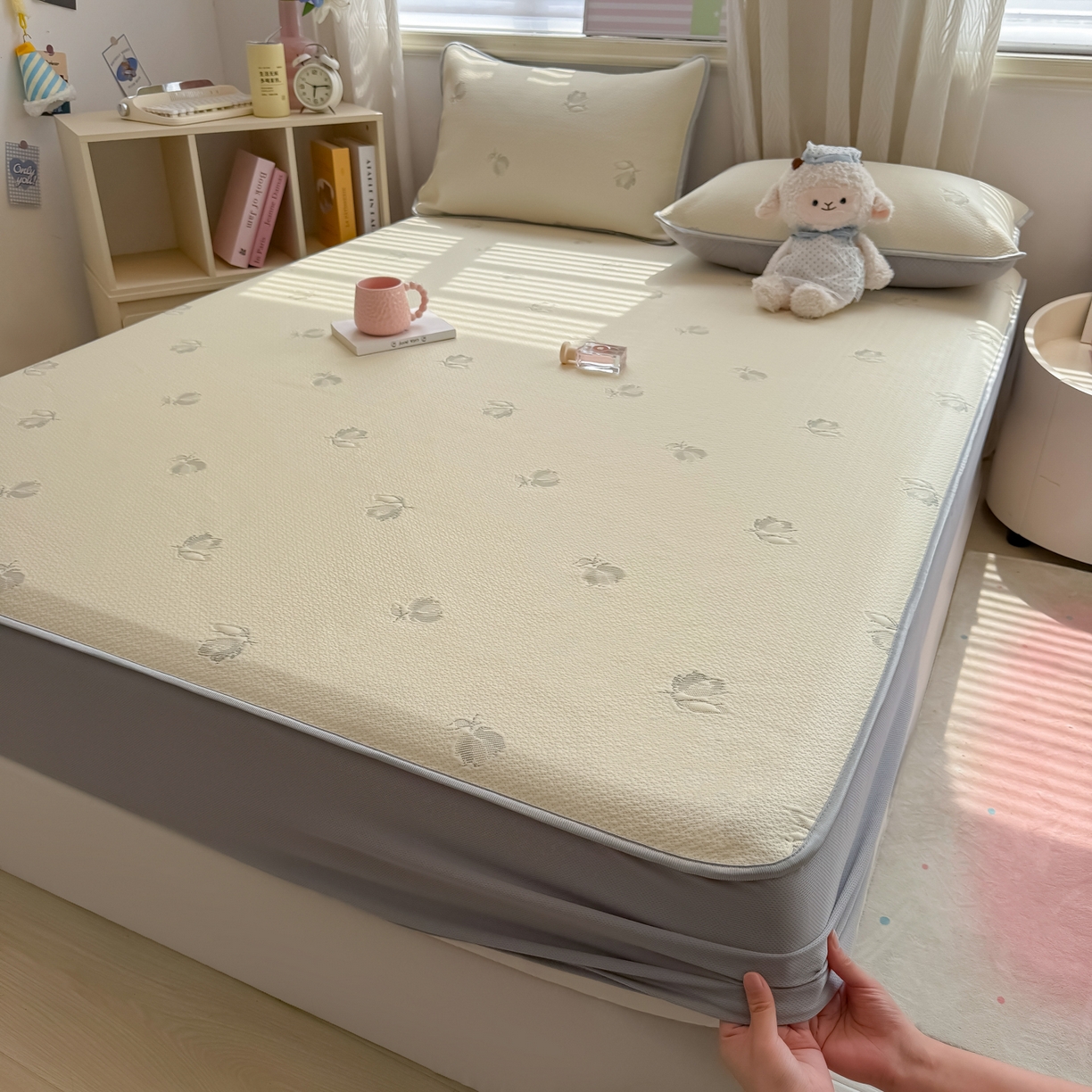 91家纺网 家纺一手货源 找家纺 多乐家纺 206新款冰豆豆防水凉感软席凉席席子 小玫瑰-床笠款