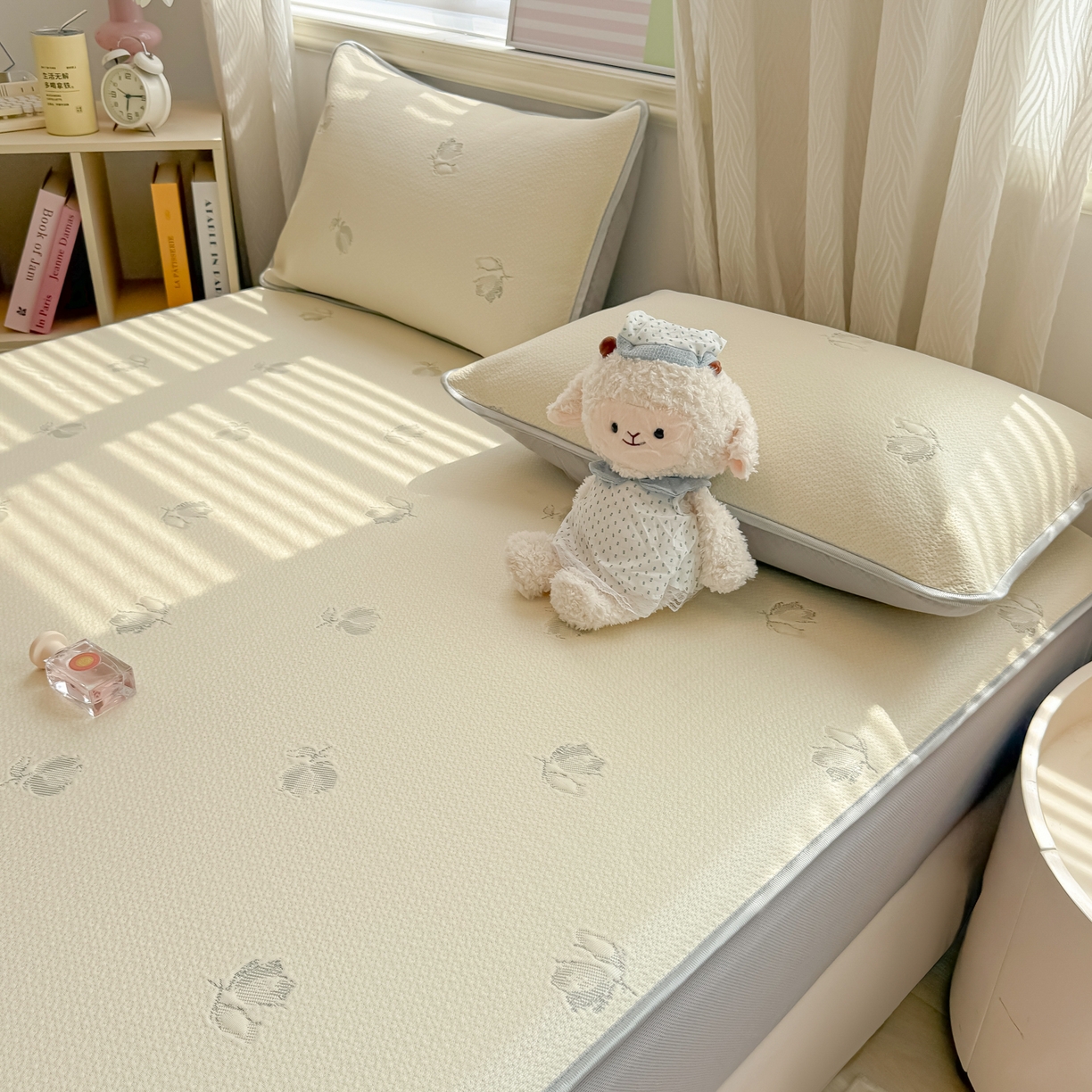 91家纺网 家纺一手货源 找家纺 多乐家纺 206新款冰豆豆防水凉感软席凉席席子 小玫瑰-床笠款