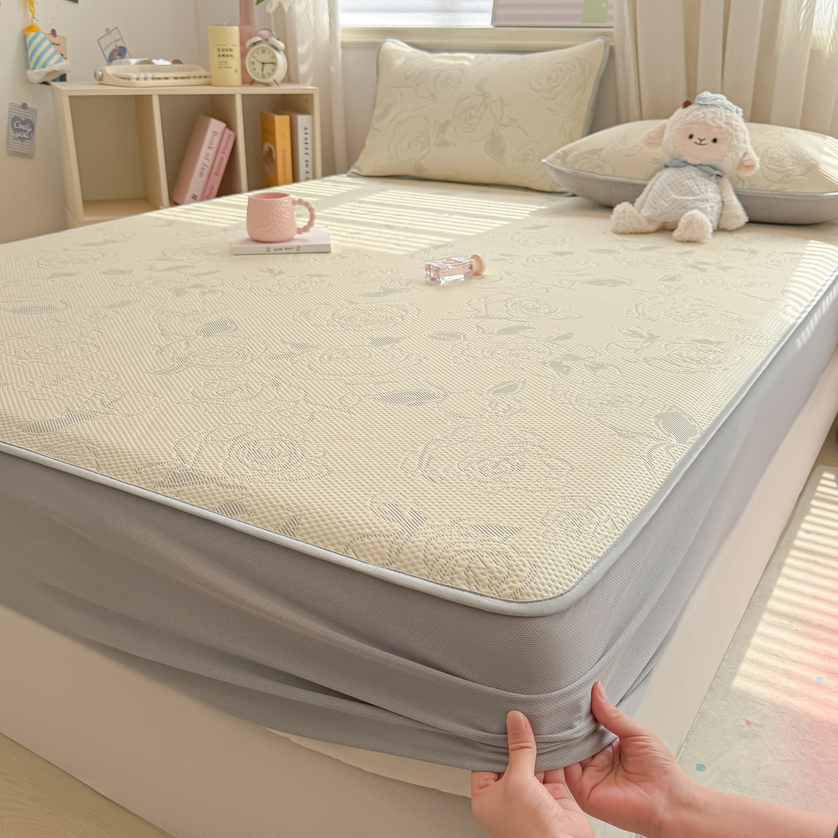 91家纺网 家纺一手货源 找家纺 多乐家纺 206新款冰豆豆防水凉感软席凉席席子 大玫瑰-床笠款