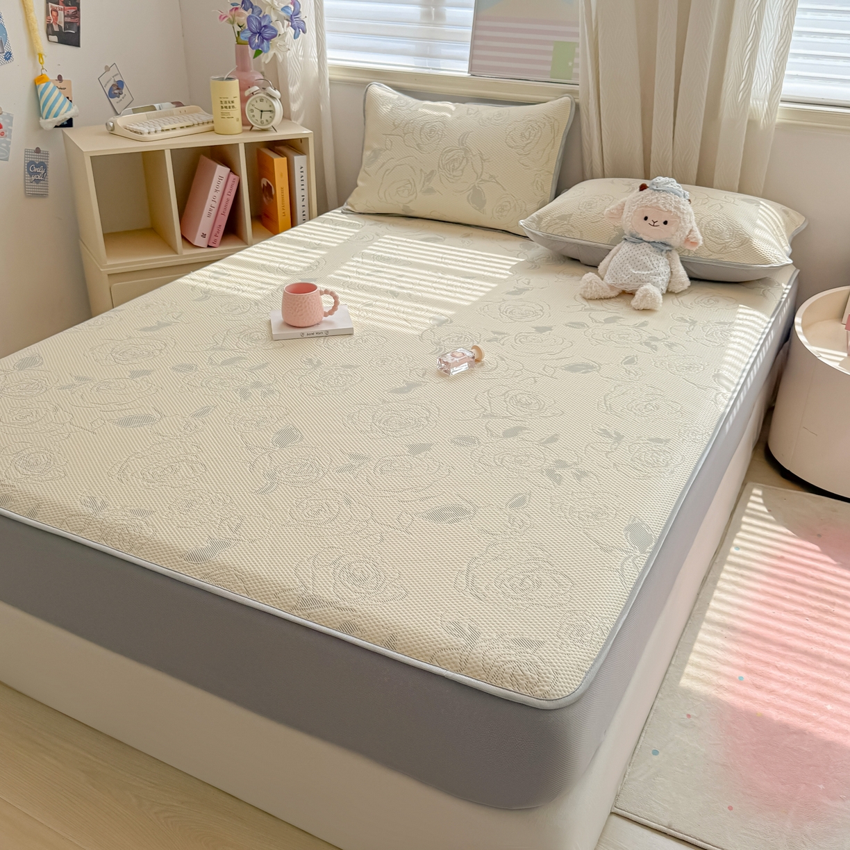 91家纺网 家纺一手货源 找家纺 多乐家纺 206新款冰豆豆防水凉感软席凉席席子 大玫瑰-床笠款