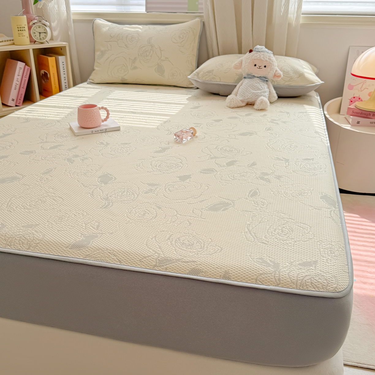 91家纺网 家纺一手货源 找家纺 多乐家纺 206新款冰豆豆防水凉感软席凉席席子 大玫瑰-床笠款