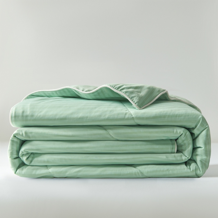 91家纺网 家纺一手货源 找家纺 库里梦家纺 2026新款100%真锦氨无印提花凉感空调被夏被夏凉被 条纹果绿