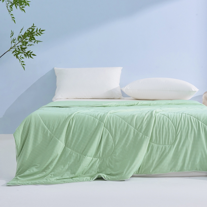 91家纺网 家纺一手货源 找家纺 库里梦家纺 2026新款100%真锦氨无印提花凉感空调被夏被夏凉被 条纹果绿