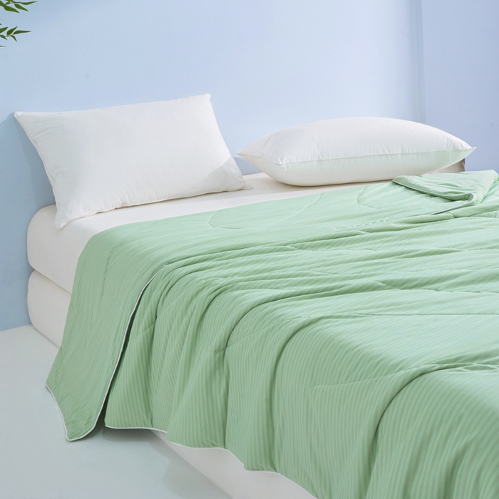 91家纺网 家纺一手货源 找家纺 库里梦家纺 2026新款100%真锦氨无印提花凉感空调被夏被夏凉被 条纹果绿