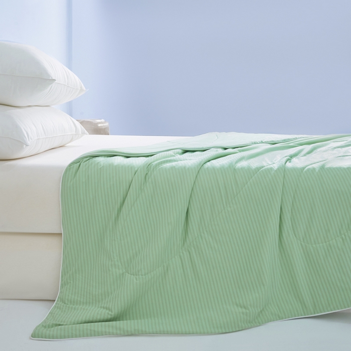 91家纺网 家纺一手货源 找家纺 库里梦家纺 2026新款100%真锦氨无印提花凉感空调被夏被夏凉被 条纹果绿