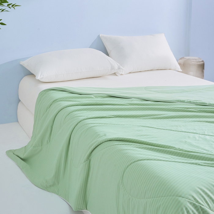 91家纺网 家纺一手货源 找家纺 库里梦家纺 2026新款100%真锦氨无印提花凉感空调被夏被夏凉被 条纹果绿