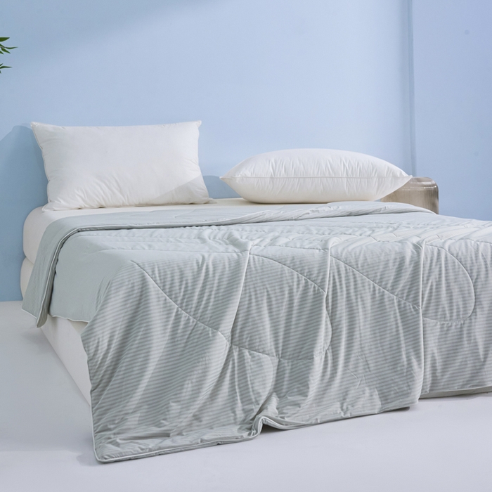 91家纺网 家纺一手货源 找家纺 库里梦家纺 2026新款100%真锦氨无印提花凉感空调被夏被夏凉被 条纹灰