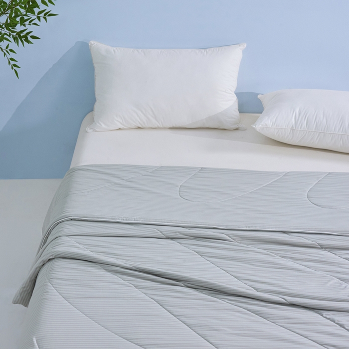 91家纺网 家纺一手货源 找家纺 库里梦家纺 2026新款100%真锦氨无印提花凉感空调被夏被夏凉被 条纹灰