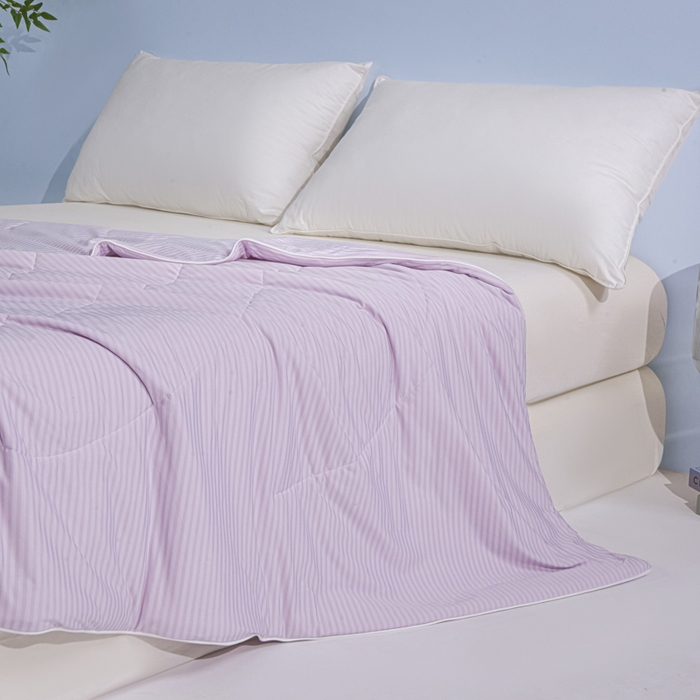 91家纺网 家纺一手货源 找家纺 库里梦家纺 2026新款100%真锦氨无印提花凉感空调被夏被夏凉被 条纹魅紫