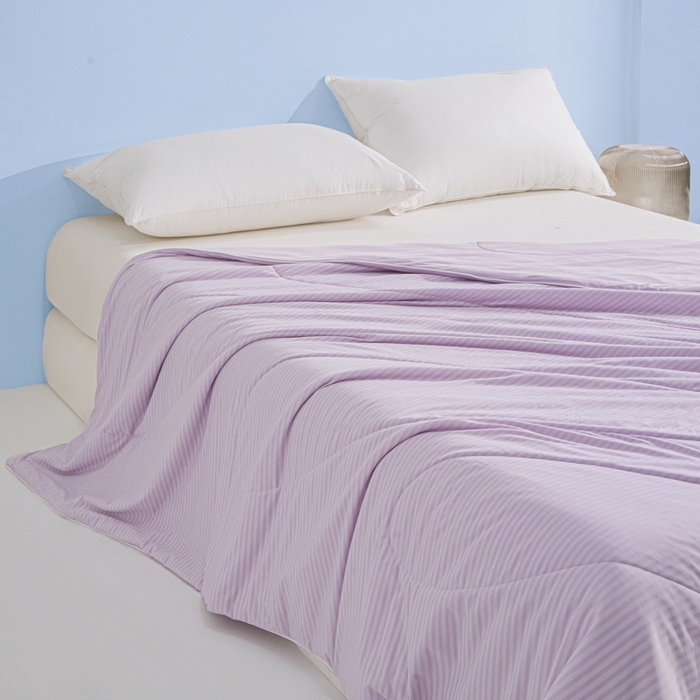 91家纺网 家纺一手货源 找家纺 库里梦家纺 2026新款100%真锦氨无印提花凉感空调被夏被夏凉被 条纹魅紫