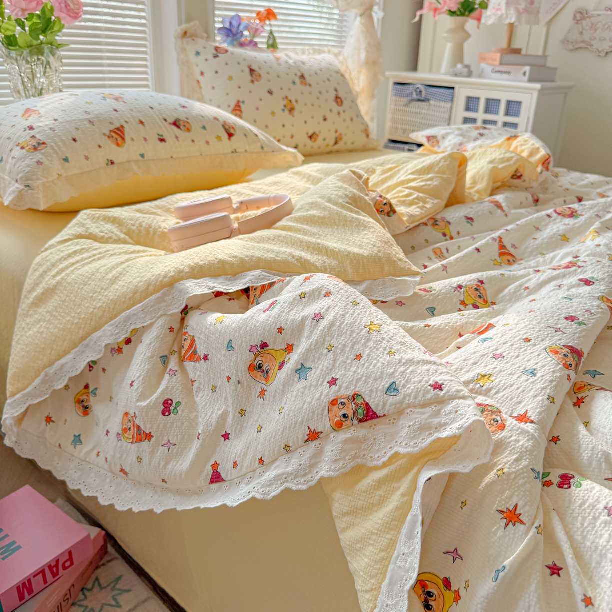 91家纺网 家纺一手货源 找家纺 玉海棠家纺 2026新款泡芙纱全棉纯棉蕾丝花边夏被-花笺系列（软乎乎的质感，治愈所有疲惫） 花笺-旧街星星