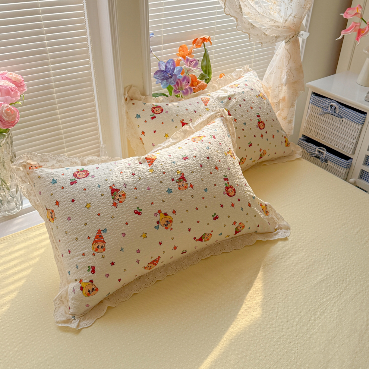 91家纺网 家纺一手货源 找家纺 玉海棠家纺 2026新款泡芙纱全棉纯棉蕾丝花边夏被-花笺系列（软乎乎的质感，治愈所有疲惫） 花笺-旧街星星