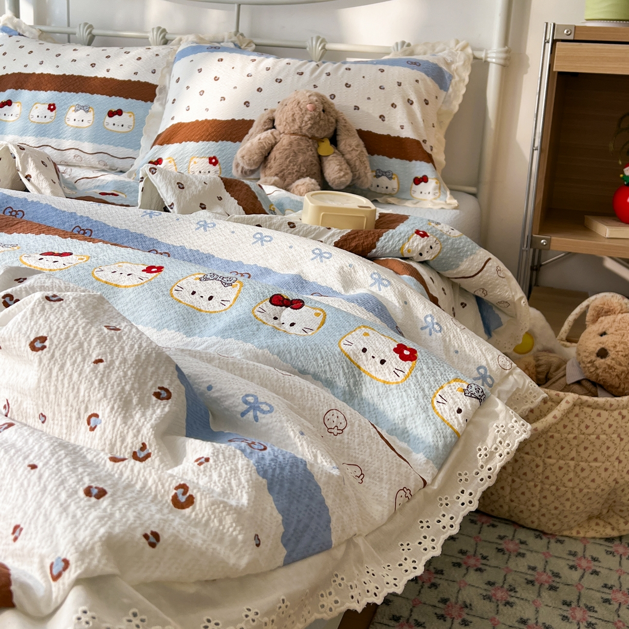 91家纺网 家纺一手货源 找家纺 十里居 2026新款A类全棉花边泡芙棉夏凉被 猫咪蓝