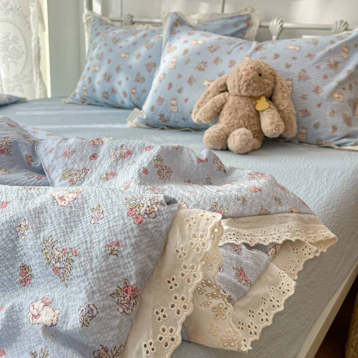 91家纺网 家纺一手货源 找家纺 十里居 2026新款A类全棉花边泡芙棉夏凉被 丛林小兔