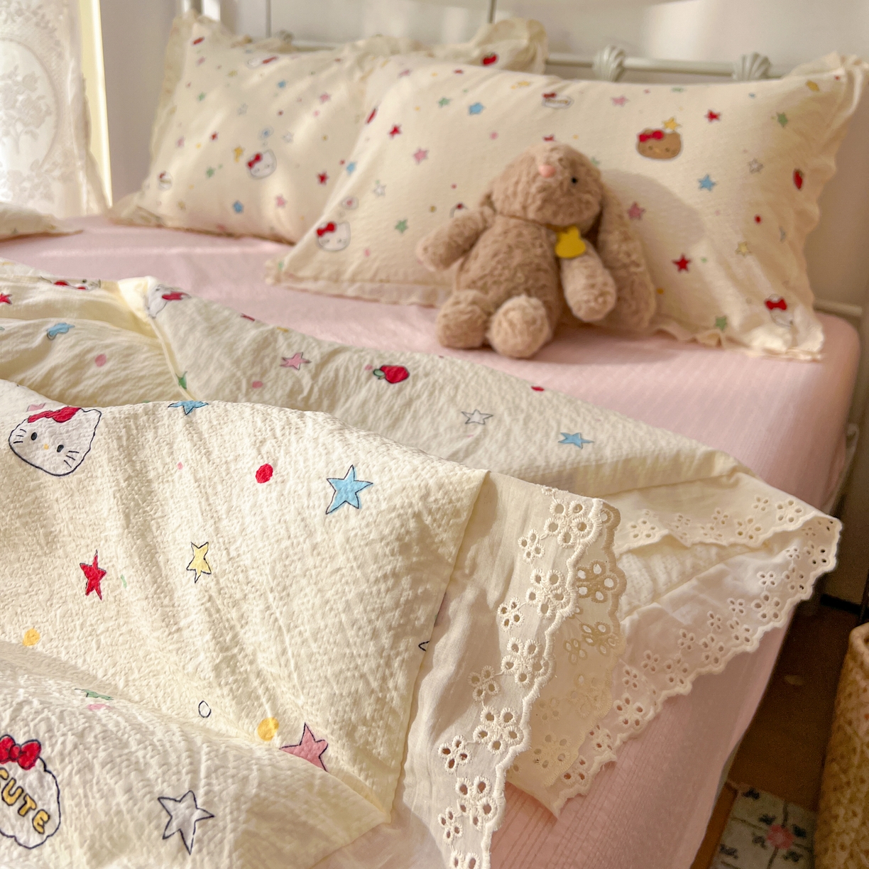 91家纺网 家纺一手货源 找家纺 十里居 2026新款A类全棉花边泡芙棉夏凉被 奶油小猫