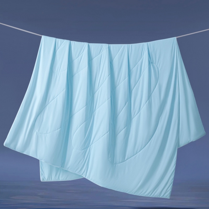 91家纺网 家纺一手货源 找家纺 库里梦家纺 2026春夏新款网红直播爆款A类锦氨深海水藻凉感被夏凉被空调被 冰蓝