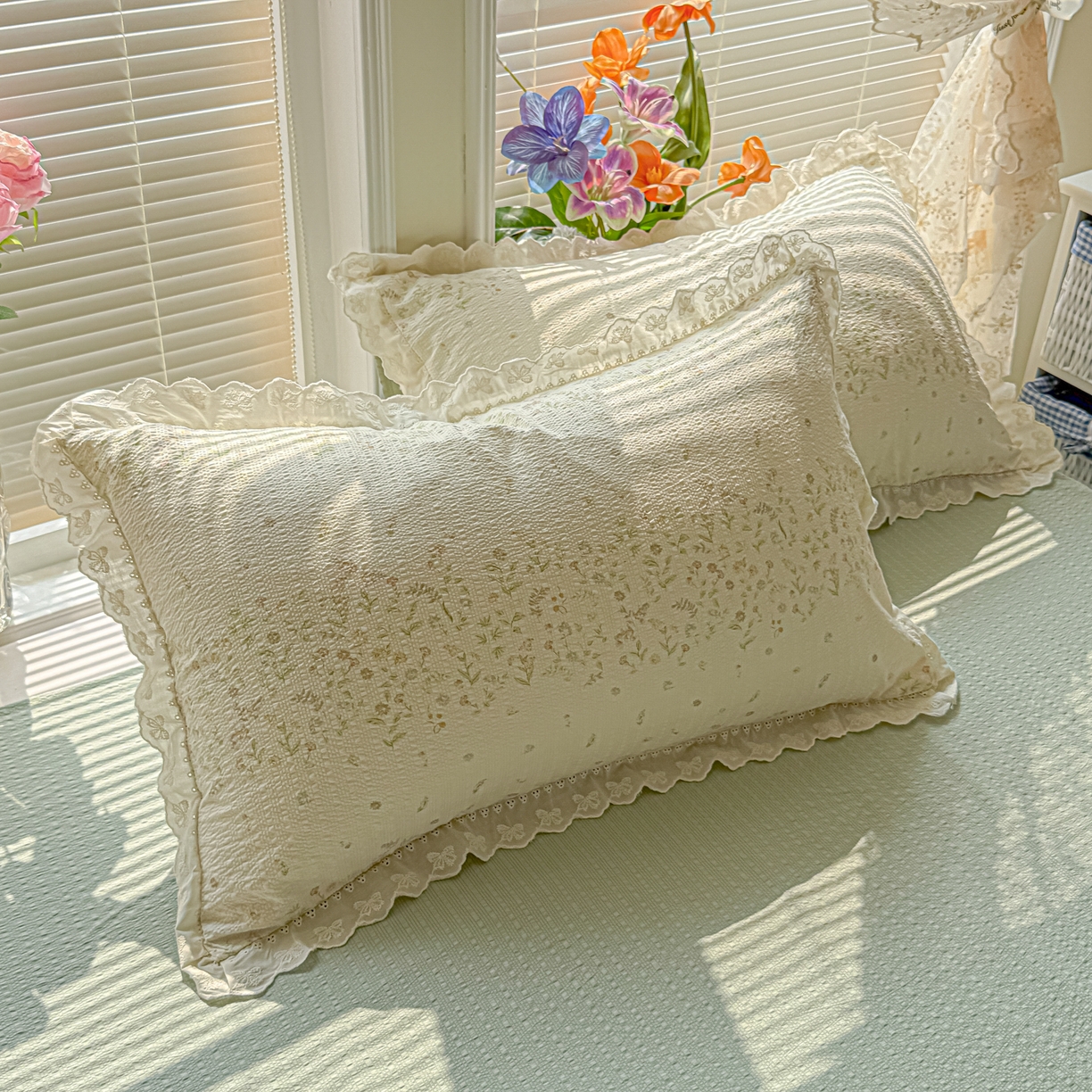 91家纺网 家纺一手货源 找家纺 玉海棠家纺 2026新款泡芙纱全棉纯棉蕾丝花边夏被-花笺系列（软乎乎的质感，治愈所有疲惫） 花笺-浅夏花信