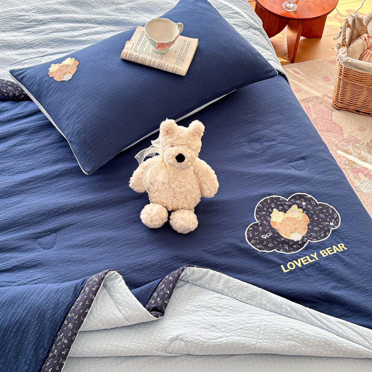 91家纺网 家纺一手货源 找家纺 （总）玉海棠家纺 2026新款泡芙纱夏被夏凉被空调被贴布绣四件套-安妮公主系列