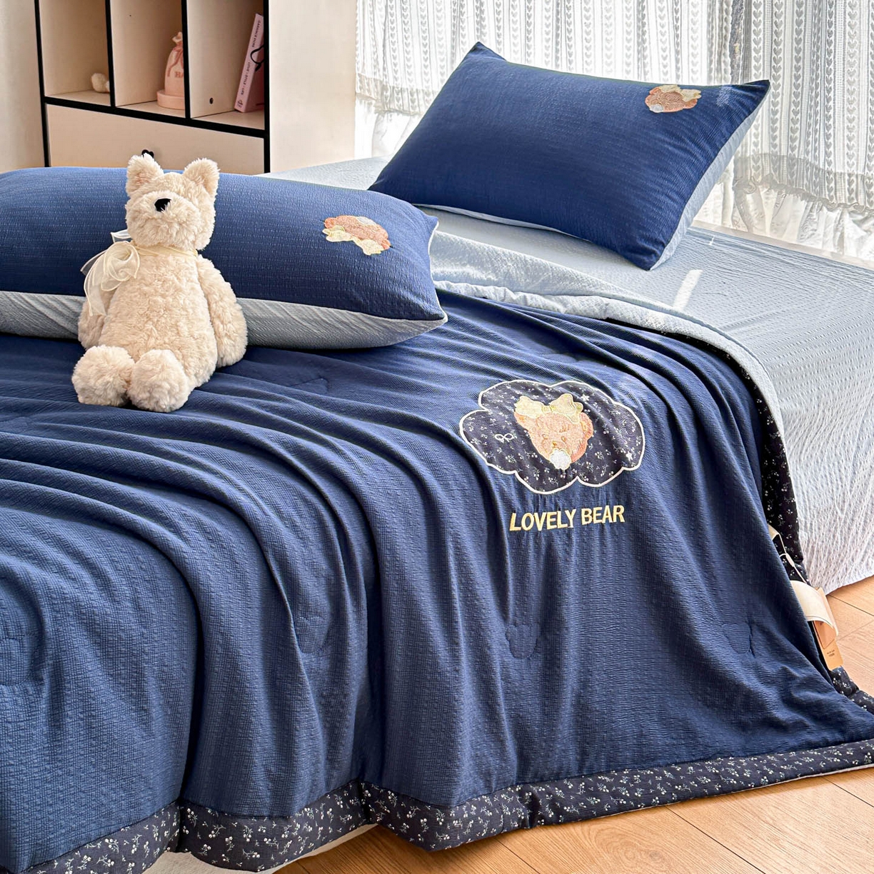 91家纺网 家纺一手货源 找家纺 （总）玉海棠家纺 2026新款泡芙纱夏被夏凉被空调被贴布绣四件套-安妮公主系列