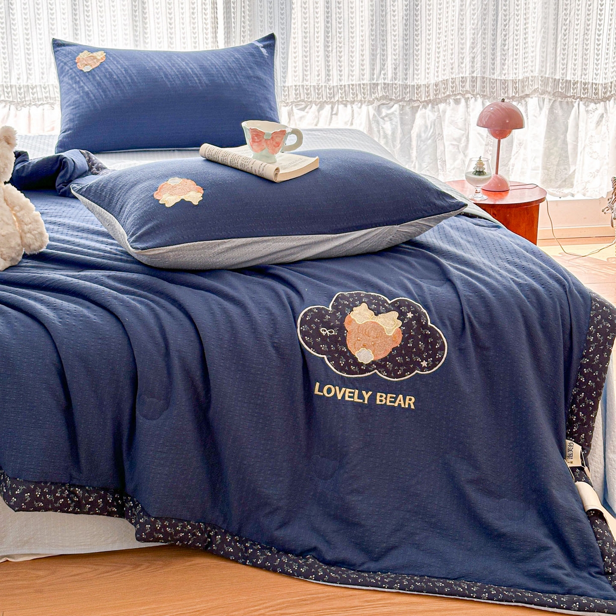 91家纺网 家纺一手货源 找家纺 （总）玉海棠家纺 2026新款泡芙纱夏被夏凉被空调被贴布绣四件套-安妮公主系列