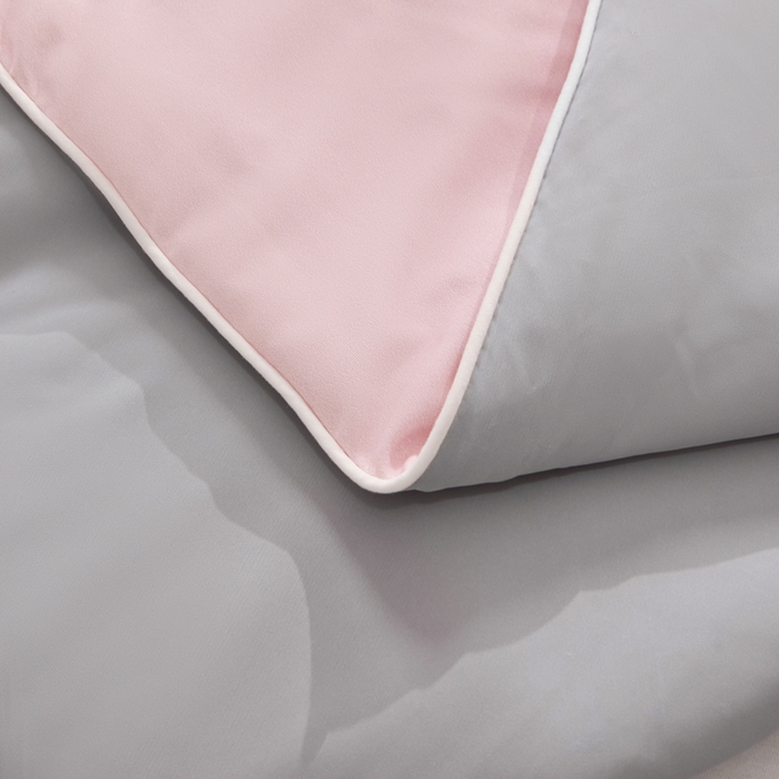 91家纺网 家纺一手货源 找家纺 库里梦家纺 2026春夏新款网红直播爆款A类锦氨深海水藻凉感被夏凉被空调被 桃花粉-灰