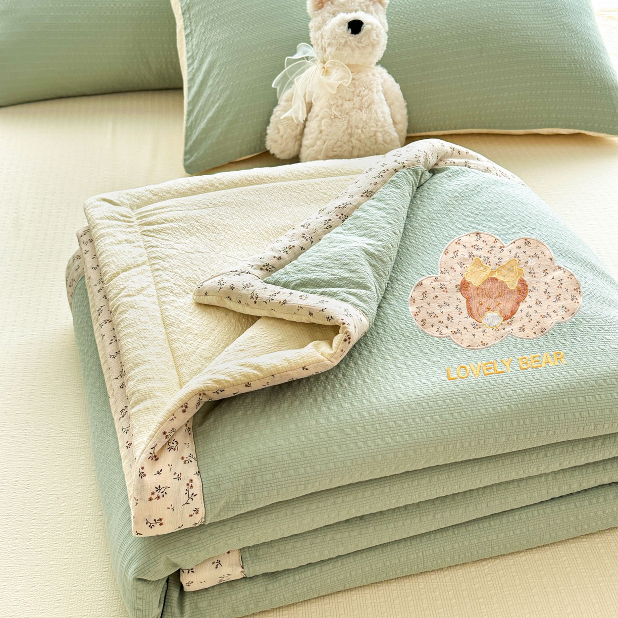 91家纺网 家纺一手货源 找家纺 （总）玉海棠家纺 2026新款泡芙纱夏被夏凉被空调被贴布绣四件套-安妮公主系列