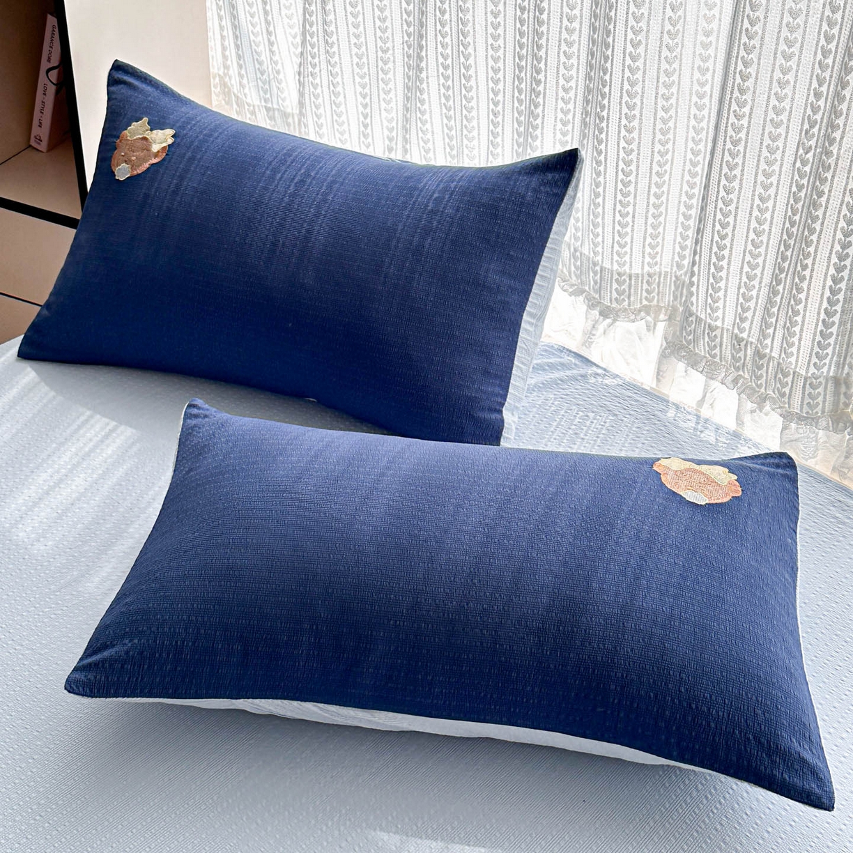 91家纺网 家纺一手货源 找家纺 玉海棠家纺 2026新款泡芙纱夏被夏凉被空调被贴布绣四件套-安妮公主系列 安妮公主-藏蓝