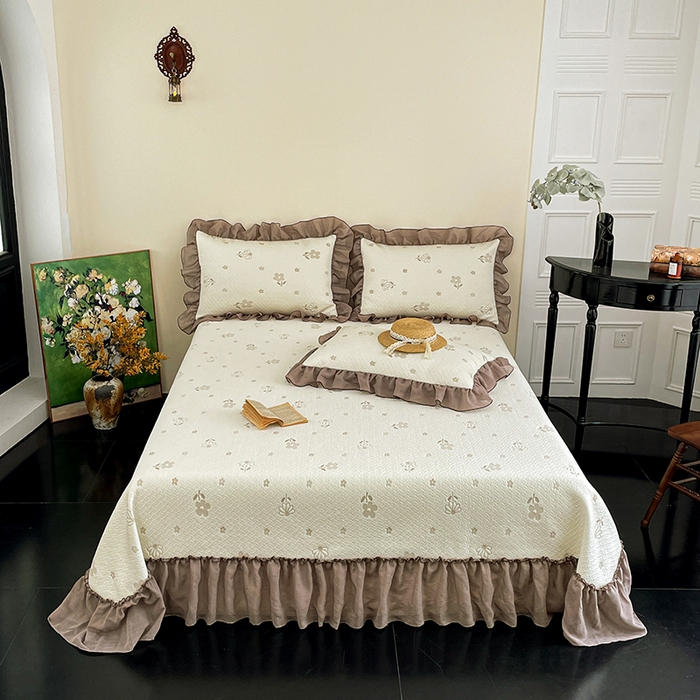 91家纺网 家纺一手货源 找家纺 （总）红夫人 2026春夏新款韩式荷叶边高克重双色提花全凉感凉席三件套【单层不复合】