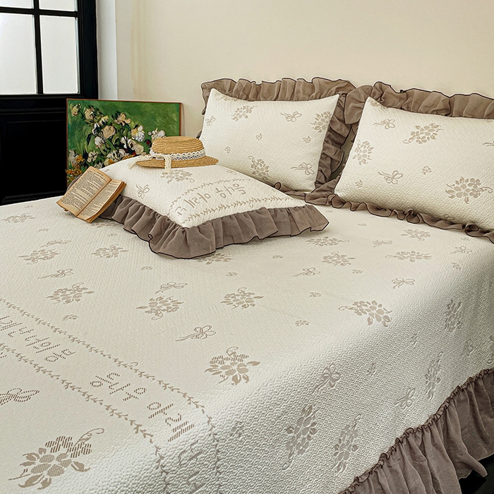 91家纺网 家纺一手货源 找家纺 （总）红夫人 2026春夏新款韩式荷叶边高克重双色提花全凉感凉席三件套【单层不复合】