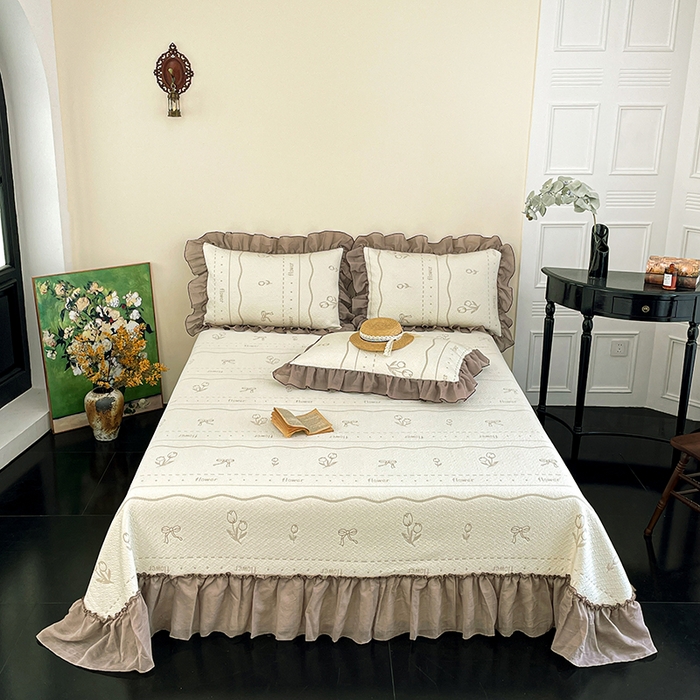 91家纺网 家纺一手货源 找家纺 （总）红夫人 2026春夏新款韩式荷叶边高克重双色提花全凉感凉席三件套【单层不复合】