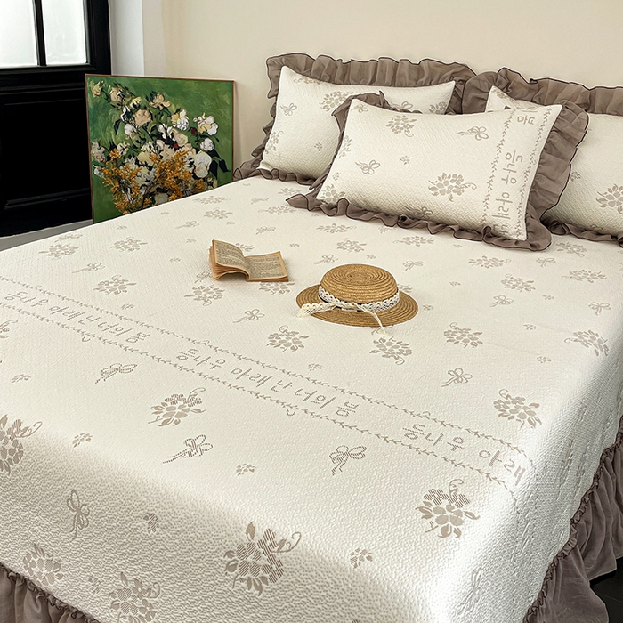 91家纺网 家纺一手货源 找家纺 （总）红夫人 2026春夏新款韩式荷叶边高克重双色提花全凉感凉席三件套【单层不复合】