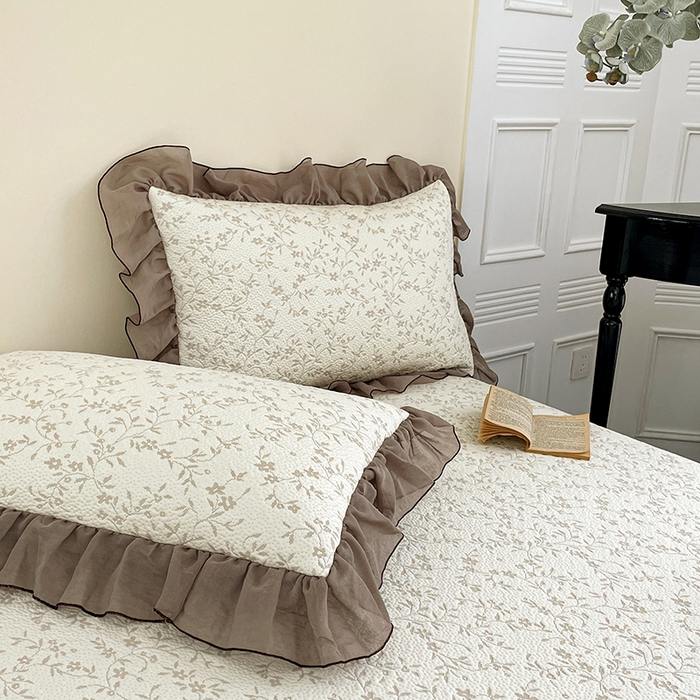 91家纺网 家纺一手货源 找家纺 红夫人 2026春夏新款韩式荷叶边高克重双色提花全凉感凉席三件套【单层不复合】 韩式星落