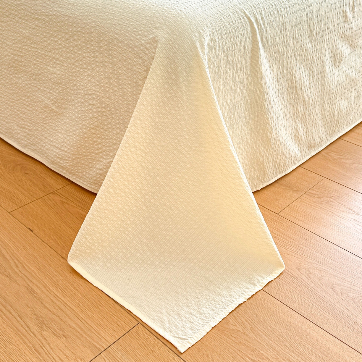 91家纺网 家纺一手货源 找家纺 玉海棠家纺 2026新款泡芙纱夏被夏凉被空调被贴布绣四件套-安妮公主系列 安妮公主-蓝粉