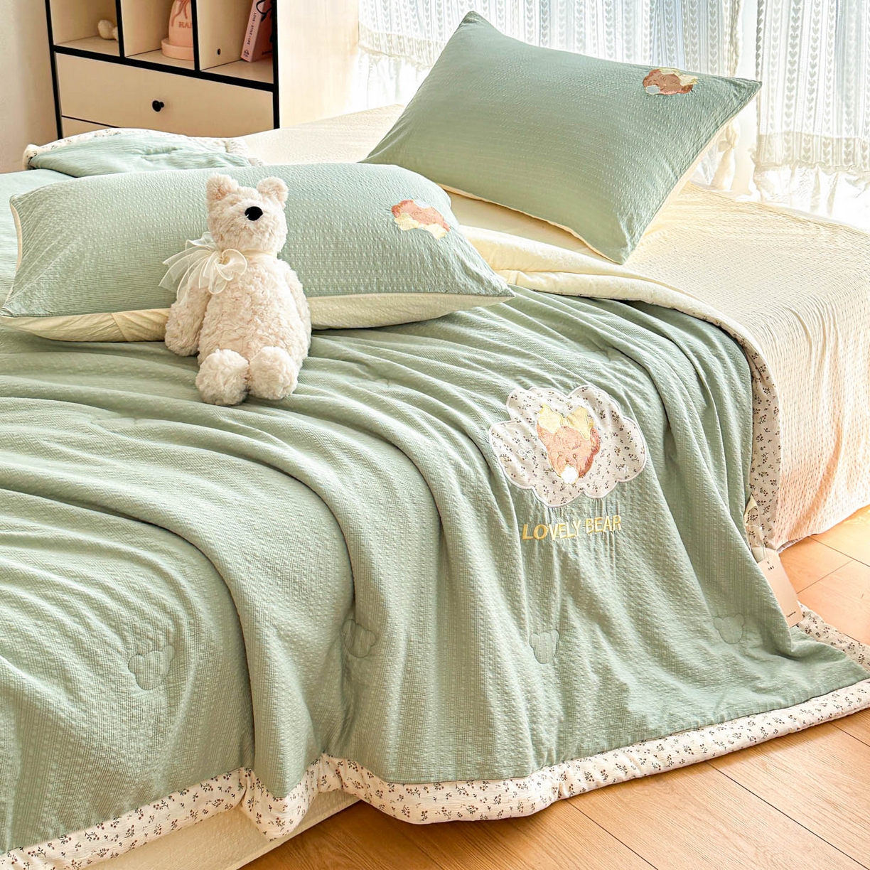 91家纺网 家纺一手货源 找家纺 玉海棠家纺 2026新款泡芙纱夏被夏凉被空调被贴布绣四件套-安妮公主系列 安妮公主-青草绿