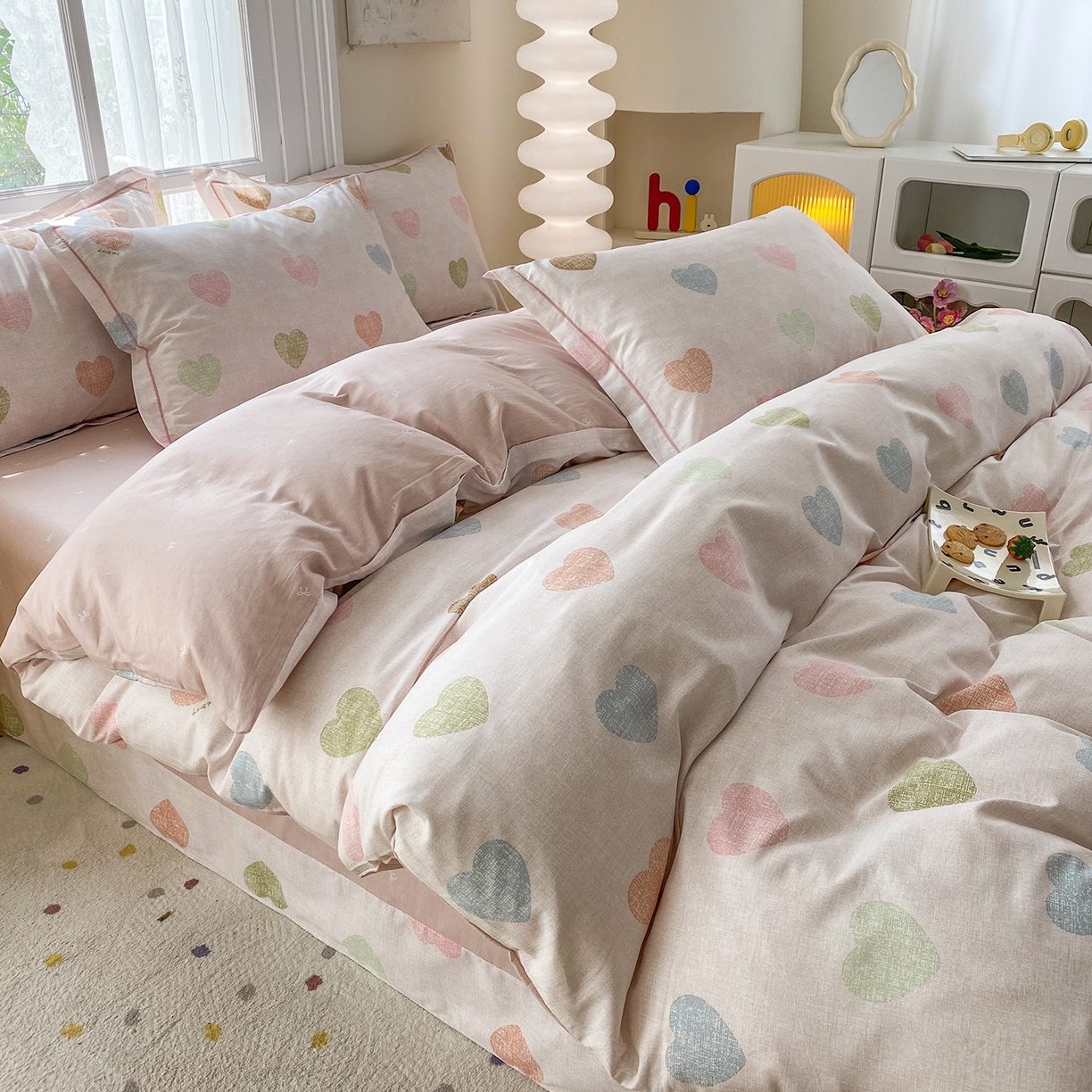 91家纺网 家纺一手货源 找家纺 钰锦铂2026新款直播爆款全棉四件套13070吊边床单一字绣印花纯棉三件套四件套 初心-粉