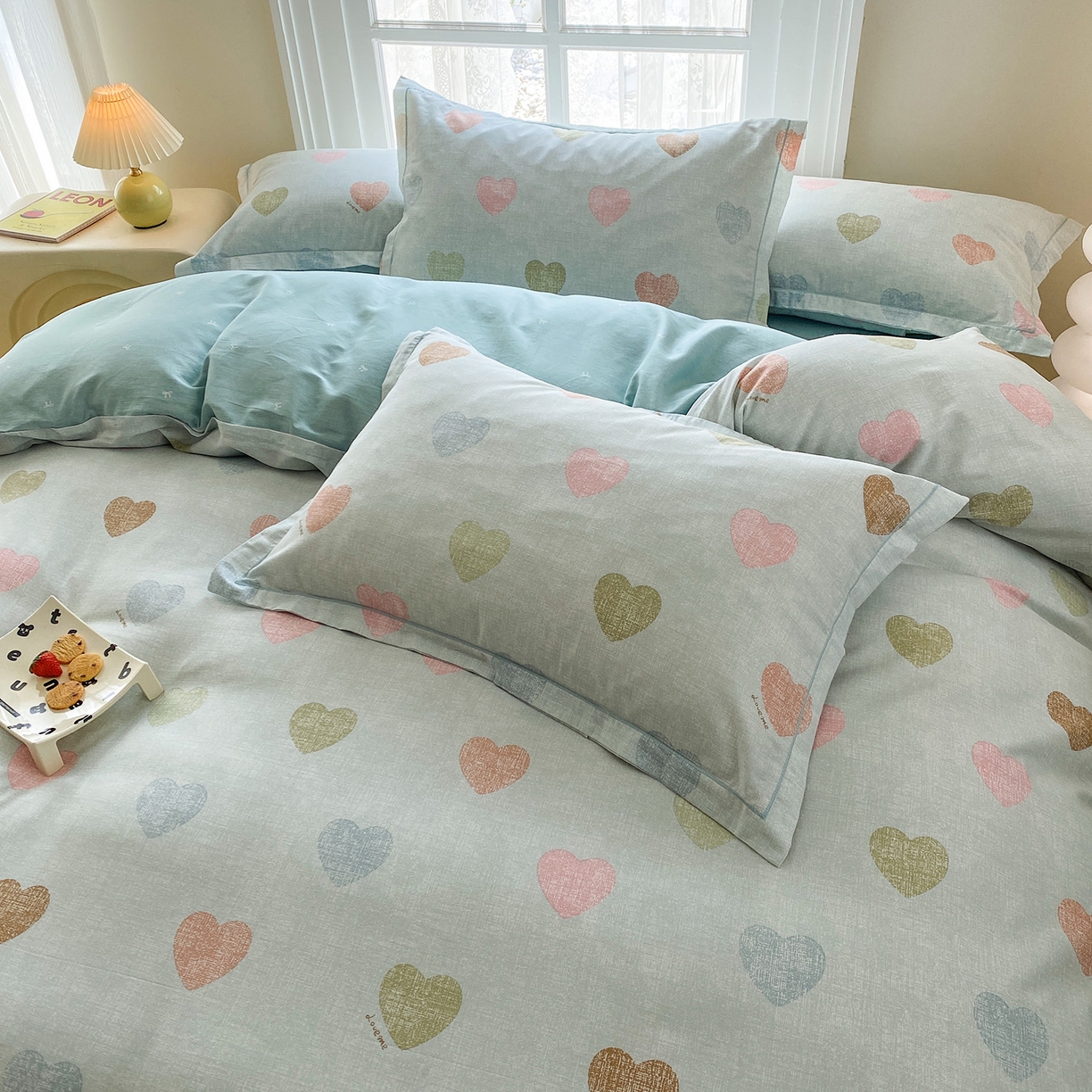 91家纺网 家纺一手货源 找家纺 钰锦铂2026新款直播爆款全棉四件套13070吊边床单一字绣印花纯棉三件套四件套 初心-绿