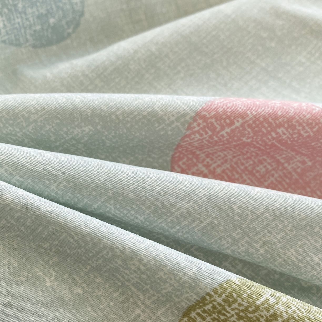 91家纺网 家纺一手货源 找家纺 钰锦铂2026新款直播爆款全棉四件套13070吊边床单一字绣印花纯棉三件套四件套 初心-绿