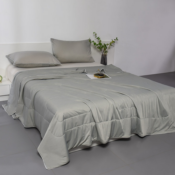 91家纺网 家纺一手货源 找家纺 库里梦家纺 2026新款凉感丝冰激凌夏被夏凉被空调被 灰色