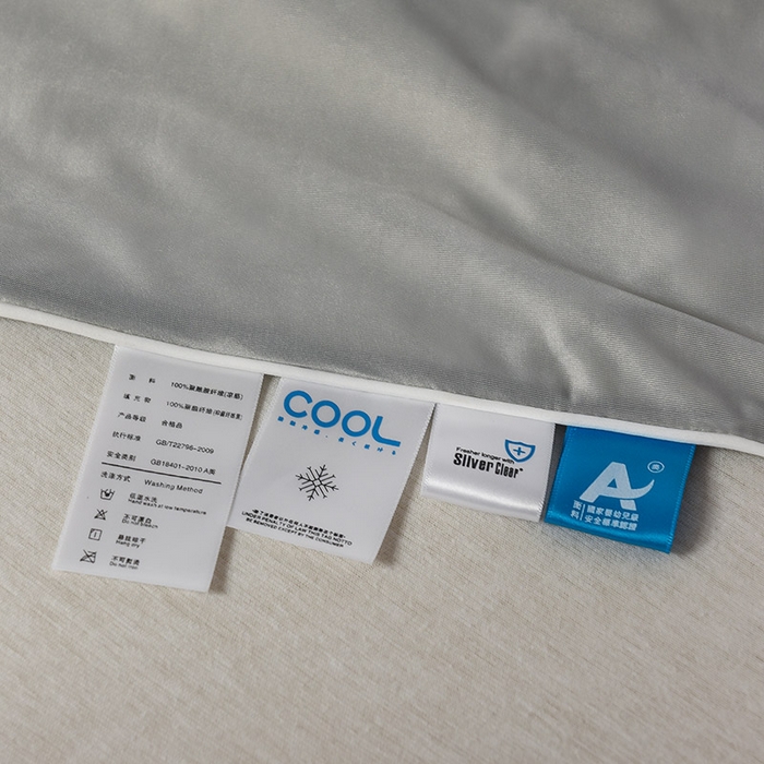 91家纺网 家纺一手货源 找家纺 库里梦家纺 2026新款凉感丝冰激凌夏被夏凉被空调被 灰色