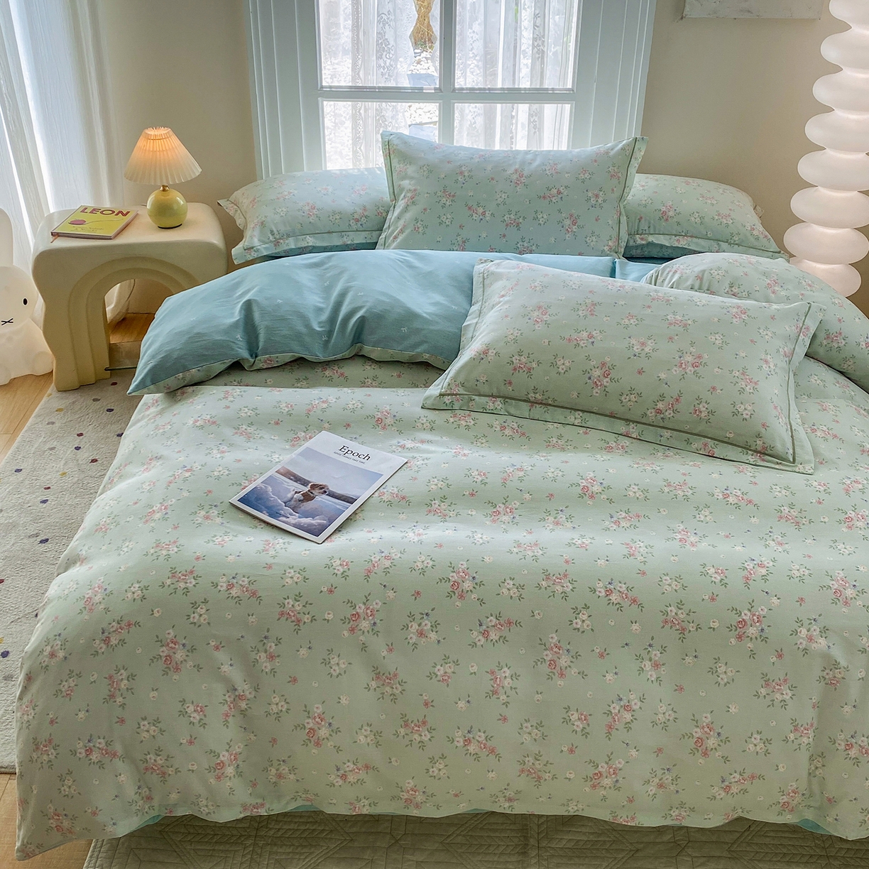 91家纺网 家纺一手货源 找家纺 钰锦铂2026新款直播爆款全棉四件套13070吊边床单一字绣印花纯棉三件套四件套 花香丽影-绿