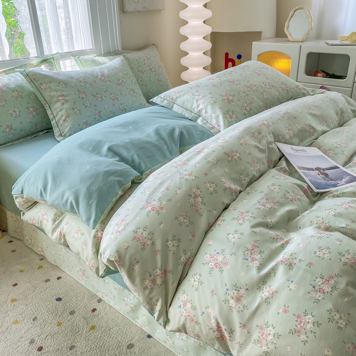 91家纺网 家纺一手货源 找家纺 钰锦铂2026新款直播爆款全棉四件套13070吊边床单一字绣印花纯棉三件套四件套 花香丽影-绿