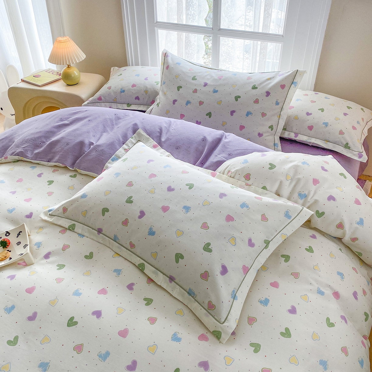 91家纺网 家纺一手货源 找家纺 钰锦铂2026新款直播爆款全棉四件套13070吊边床单一字绣印花纯棉三件套四件套 简爱-米