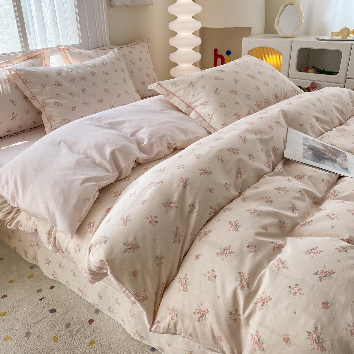 91家纺网 家纺一手货源 找家纺 钰锦铂2026新款直播爆款全棉四件套13070吊边床单一字绣印花纯棉三件套四件套 洛克庄园-粉