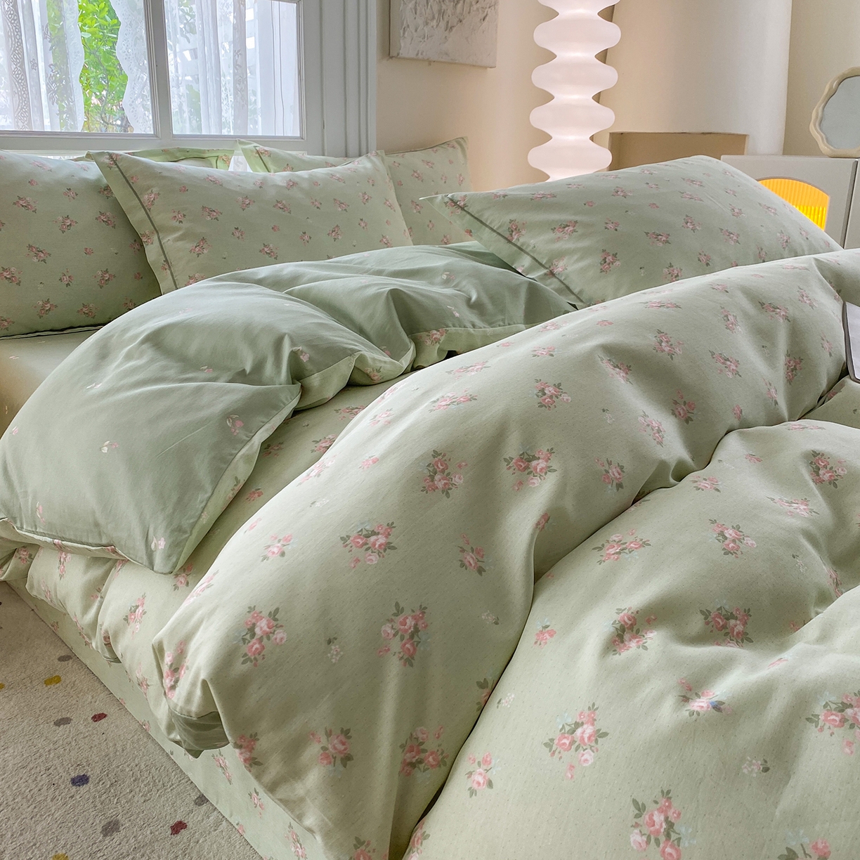 91家纺网 家纺一手货源 找家纺 钰锦铂2026新款直播爆款全棉四件套13070吊边床单一字绣印花纯棉三件套四件套 洛克庄园-绿