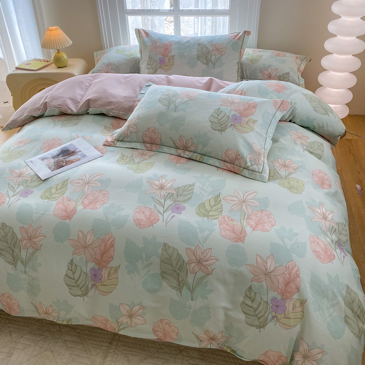 91家纺网 家纺一手货源 找家纺 钰锦铂2026新款直播爆款全棉四件套13070吊边床单一字绣印花纯棉三件套四件套 叶缦-蓝