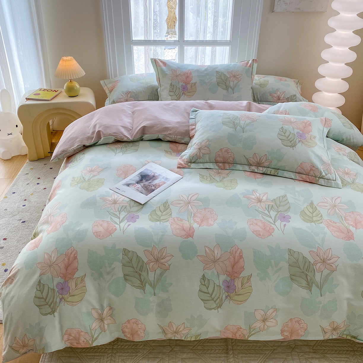 91家纺网 家纺一手货源 找家纺 钰锦铂2026新款直播爆款全棉四件套13070吊边床单一字绣印花纯棉三件套四件套 叶缦-蓝