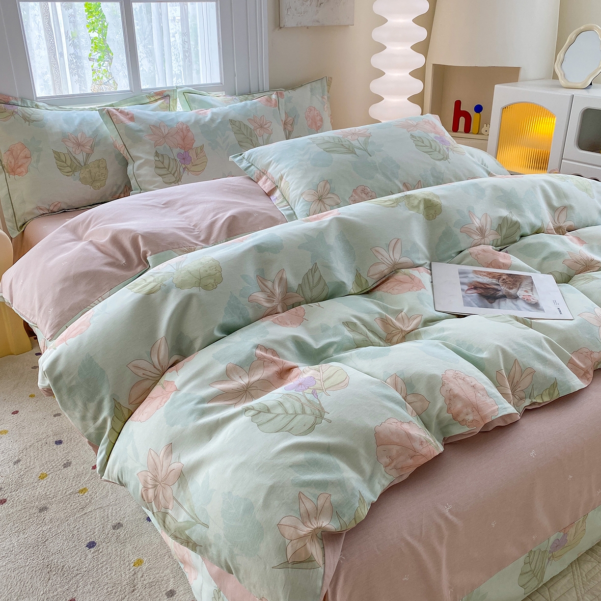 91家纺网 家纺一手货源 找家纺 钰锦铂2026新款直播爆款全棉四件套13070吊边床单一字绣印花纯棉三件套四件套 叶缦-蓝