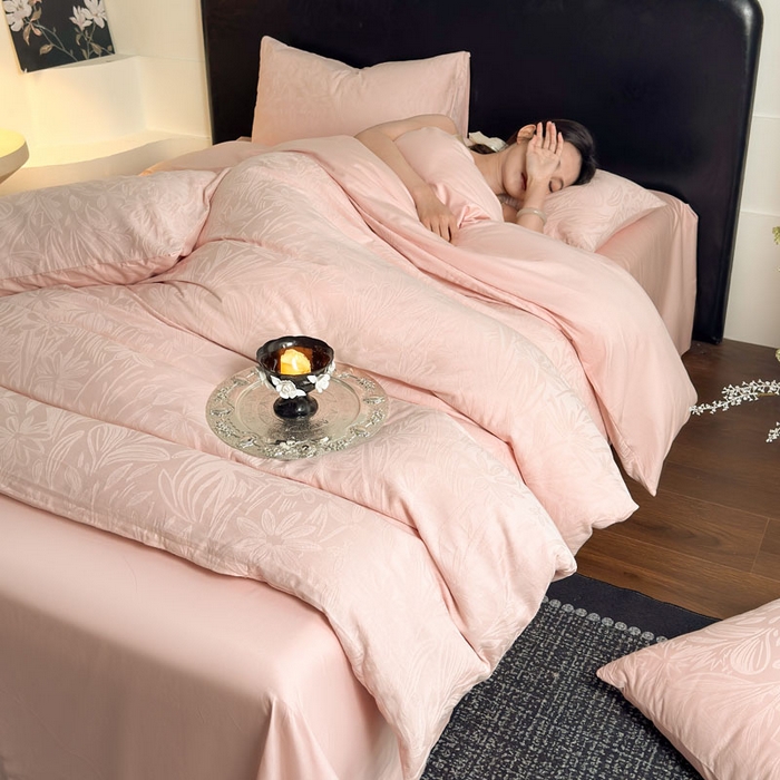 91家纺网 家纺一手货源 找家纺 佰亿莱 2026新款新疆长绒棉60支水洗提花四件套 粉黛