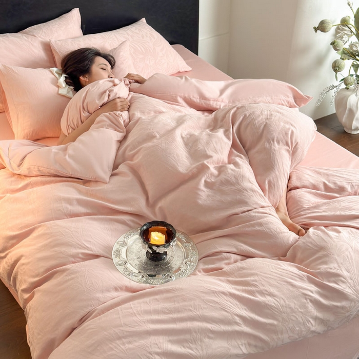 91家纺网 家纺一手货源 找家纺 佰亿莱 2026新款新疆长绒棉60支水洗提花四件套 粉黛