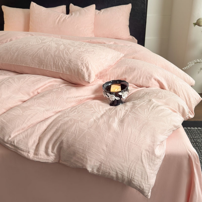 91家纺网 家纺一手货源 找家纺 佰亿莱 2026新款新疆长绒棉60支水洗提花四件套 粉黛